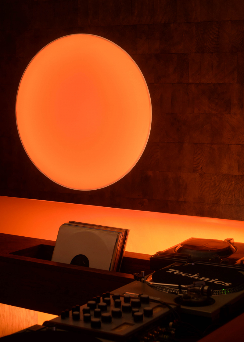 Space Talk by EBBA on Saman Archive